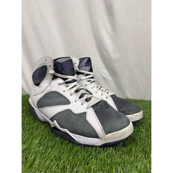 13 Air Jordan 7 Retro 'Flint' 2021 Men's White Gray Purple Basketball CU9307-100 - Picture 1 of 9